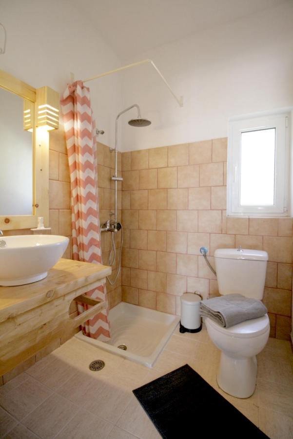 Seaside, Relaxing Family House With Playground! Villa Lavrys 4 Marathi  Exterior foto